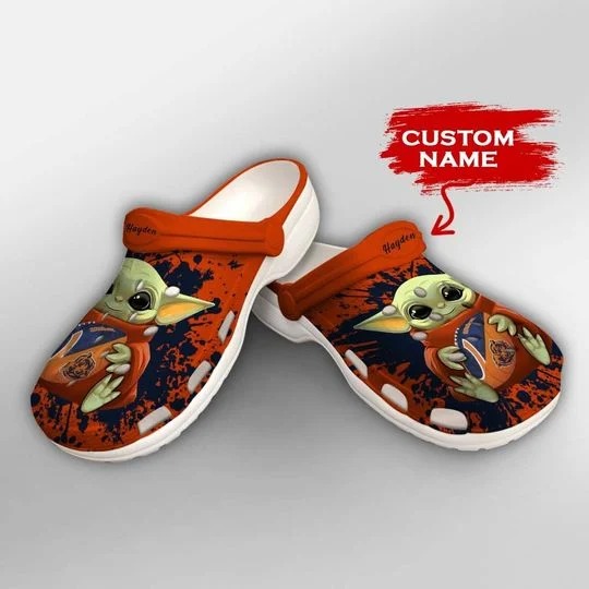 Baby Yoda Chicago Bears custom name crocs crocband clog3