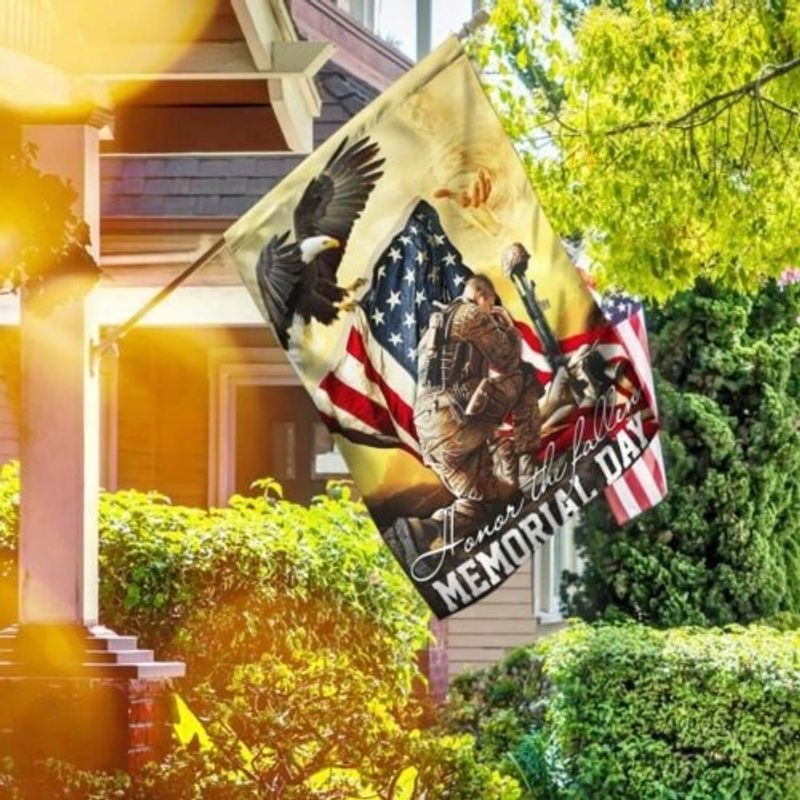 Veteran eagle American honor the fallen memorial day flag