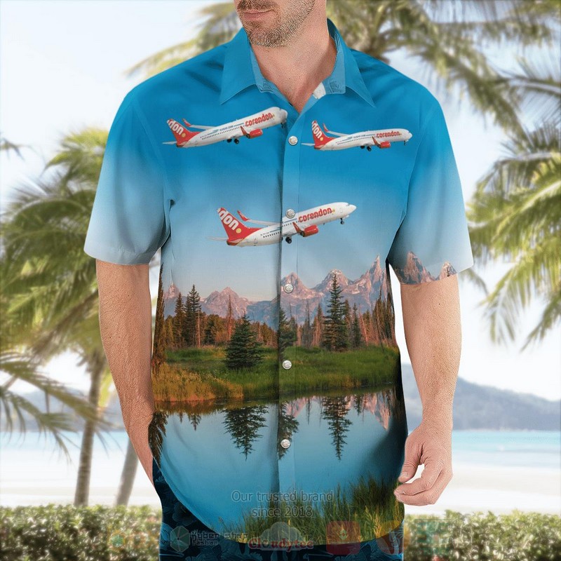 Corendon Dutch Airlines Boeing 737 86J Hawaiian Shirt 1 2