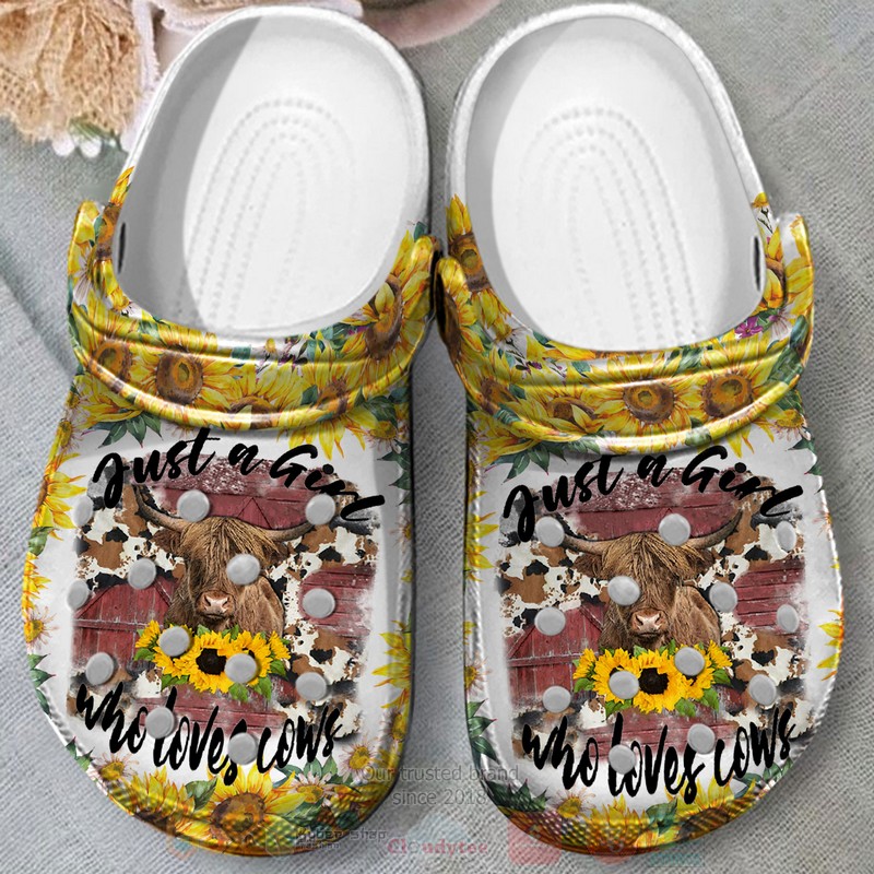 Just a Girl Who Loves Pigs Crocband Crocs Clog Shoes 1
