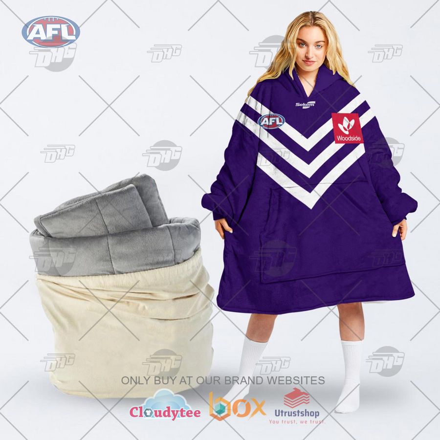 afl fremantle football club personalized fleece hoodie blanket 1 91329