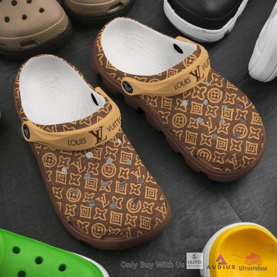 lv louis vuitton brown crocband shoes 2 11678