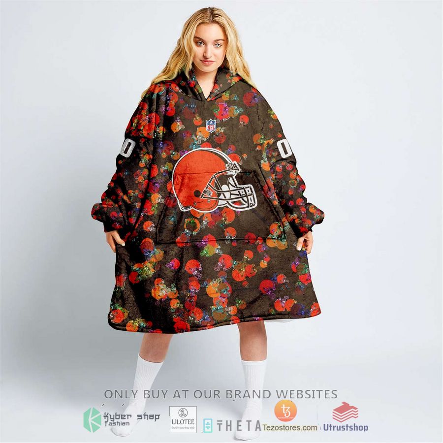 personalized nfl cleveland browns blanket hoodie 1 55253