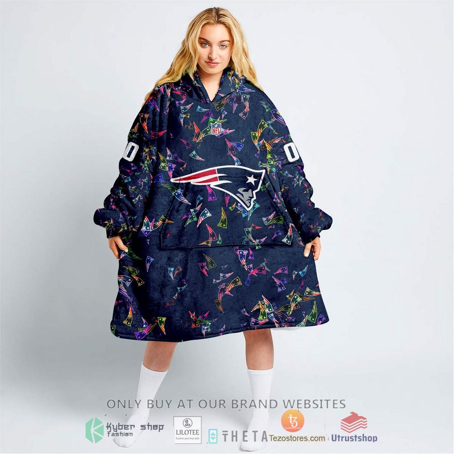 personalized nfl new england patriots blanket hoodie 1 24592