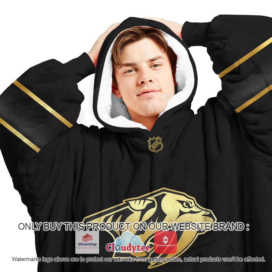 personalized black golden nhl nashville predators oodie blanket hoodie 3 9523