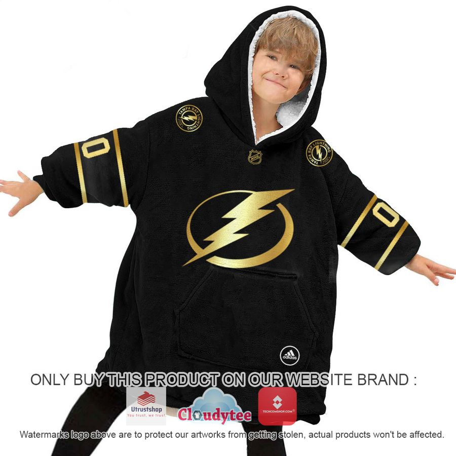 personalized black golden nhl tampa bay lightning oodie blanket hoodie 6 44074