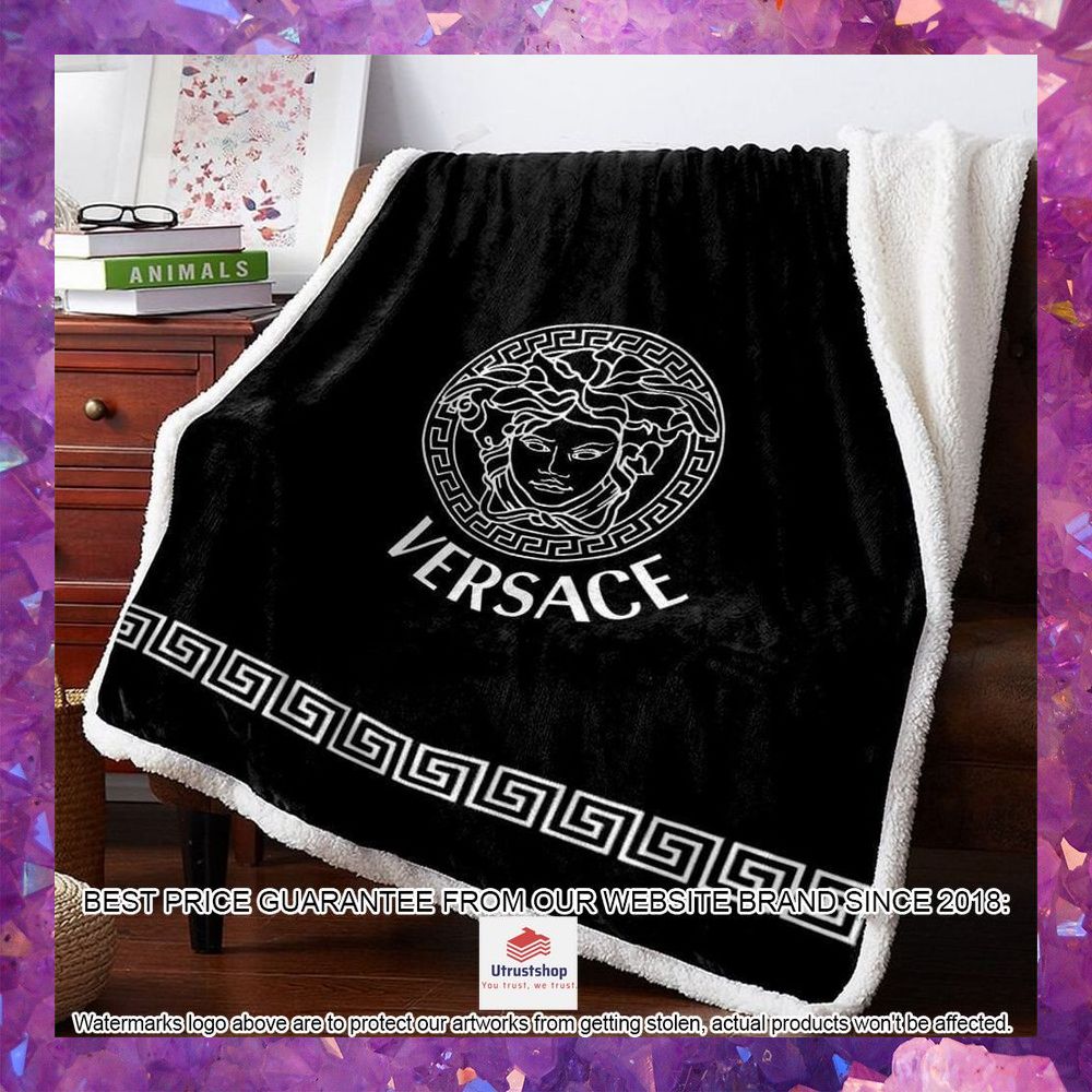 versace luxury brand fleece blanket 1 143